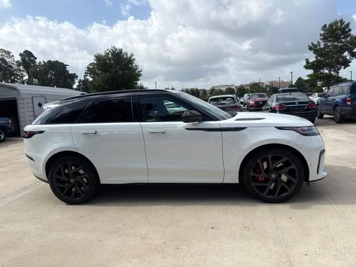 Fuji White 2020 Land Rover Range Rover Velar SVAutobiography Dynamic Edition