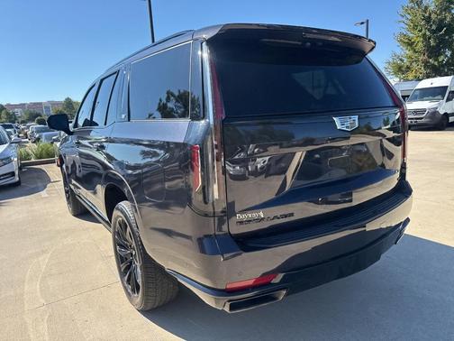 2024 Cadillac Escalade Sport Platinum