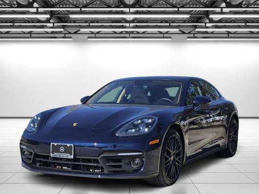 2022 Porsche Panamera Platinum Edition