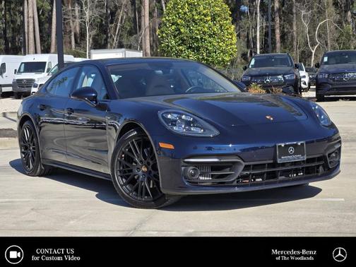 2022 Porsche Panamera Platinum Edition