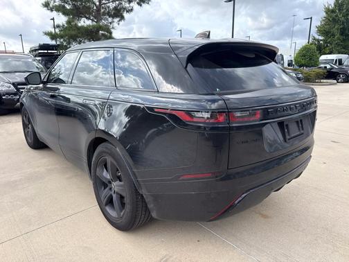 Santorini Black Metallic 2022 Land Rover Range Rover Velar P250 R-Dynamic S