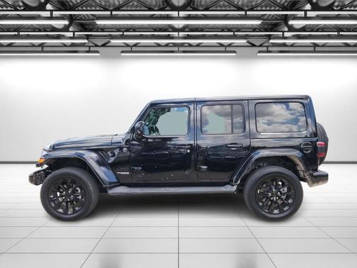 2020 Jeep Wrangler Unlimited Sahara High Altitude