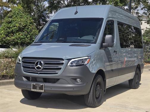 2025 Mercedes-Benz Sprinter 2500 144 WB Standard Roof Passenger