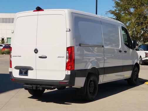 2026 Mercedes-Benz Sprinter 2500 Standard Roof