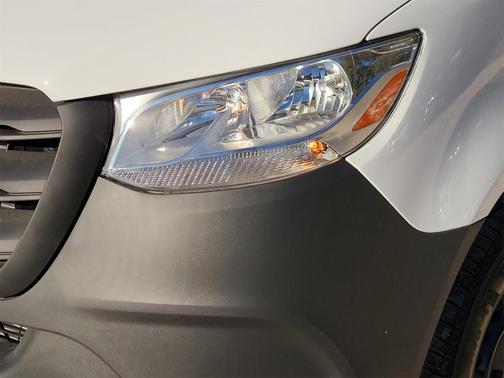 2026 Mercedes-Benz Sprinter 2500 Standard Roof