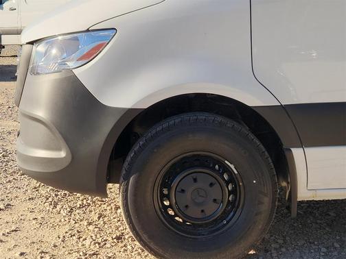 2026 Mercedes-Benz Sprinter 2500 Standard Roof