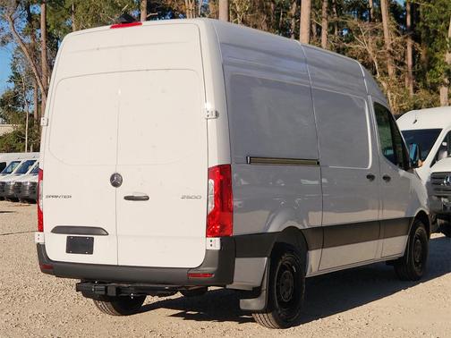 2026 Mercedes-Benz Sprinter 2500 Standard Roof
