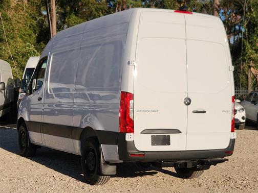 2026 Mercedes-Benz Sprinter 2500 Standard Roof
