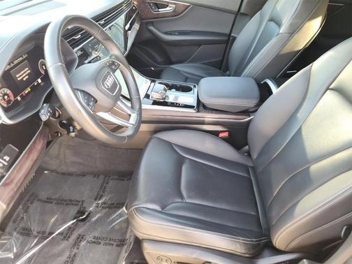 2020 Audi Q8 55 Prestige