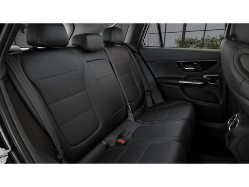 2025 Mercedes-Benz GLC 350e Base 4MATIC