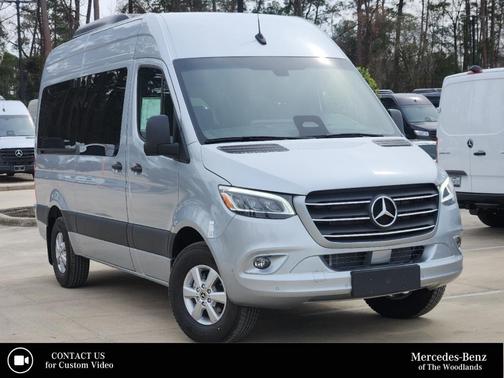 2025 Mercedes-Benz Sprinter 2500 144 WB Standard Roof Passenger