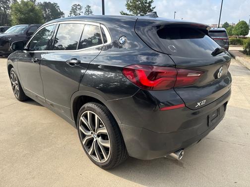 Black Sapphire Metallic 2020 BMW X2 sDrive28i