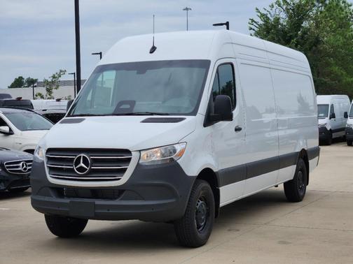 2025 Mercedes-Benz Sprinter 2500 High Roof