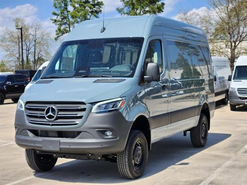 2025 Mercedes-Benz Sprinter 2500 Standard Roof