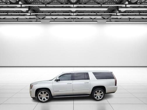 2020 Cadillac Escalade ESV Luxury