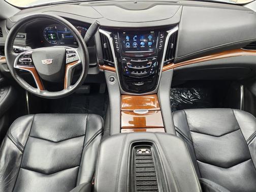 2020 Cadillac Escalade ESV Luxury