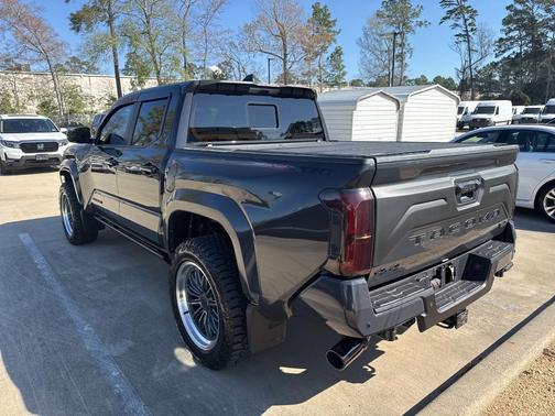 2025 Toyota Tacoma TRD Sport