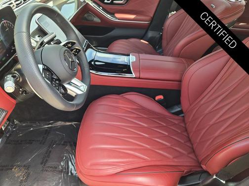 MANUFAKTUR Moonlight White Metallic 2025 Mercedes-Benz AMG S 63 E Base