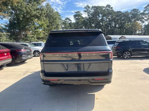 Blue Metallic 2025 Lincoln Navigator Reserve