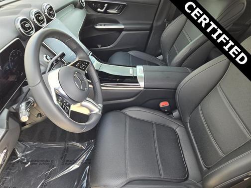 2026 Mercedes-Benz GLC 300 Base