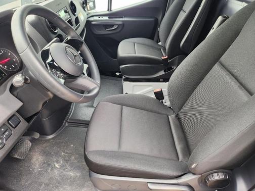 2025 Mercedes-Benz Sprinter 3500 170 WB High Roof Extended Cargo