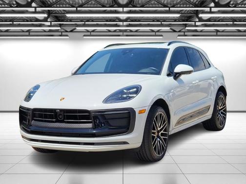 2023 Porsche Macan T