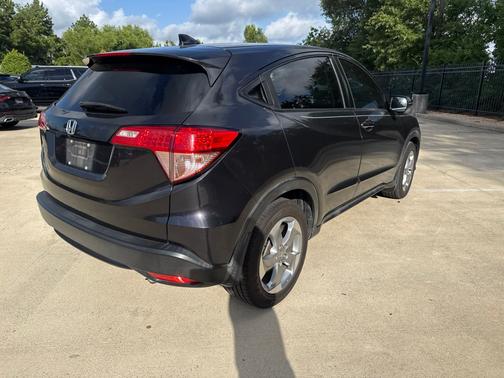 Mulberry Metallic 2017 Honda HR-V EX