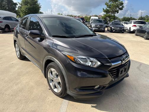 Mulberry Metallic 2017 Honda HR-V EX