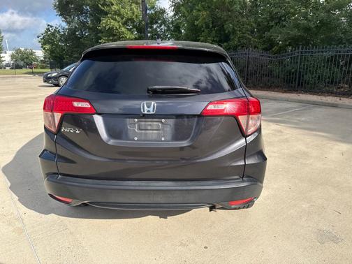 Mulberry Metallic 2017 Honda HR-V EX