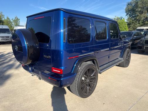 Brilliant Blue Metallic 2020 Mercedes-Benz G-Class G 550