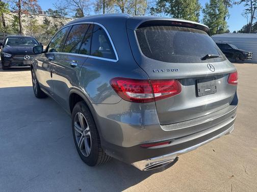 2017 Mercedes-Benz GLC 300 Base