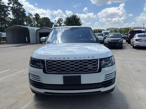 Fuji White 2018 Land Rover Range Rover 5.0L V8 Supercharged