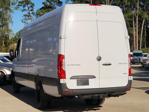 2025 Mercedes-Benz Sprinter 3500XD High Roof