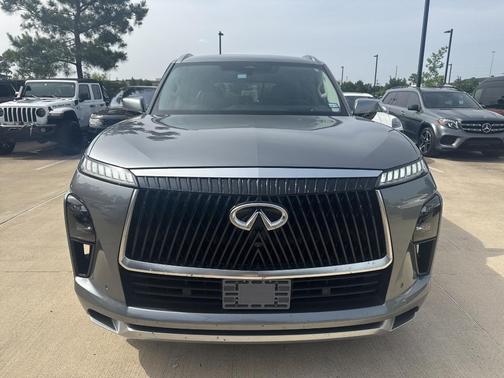 2025 INFINITI QX80 SENSORY