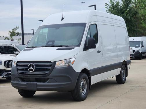 2025 Mercedes-Benz Sprinter 2500 Standard Roof