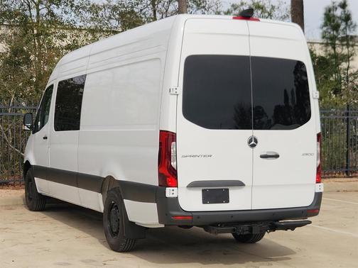2026 Mercedes-Benz Sprinter 2500 High Roof