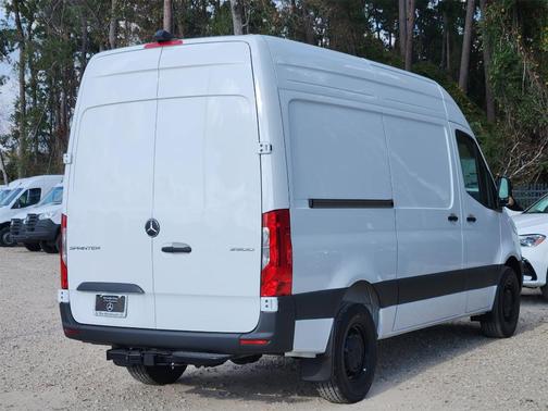 2026 Mercedes-Benz Sprinter 2500 Standard Roof