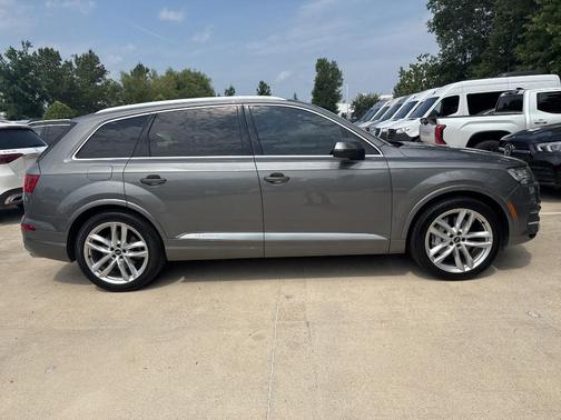 2017 Audi Q7 3.0T Prestige