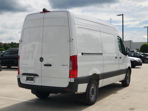2025 Mercedes-Benz Sprinter 2500 Standard Roof
