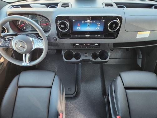 2026 Mercedes-Benz Sprinter 2500 High Roof