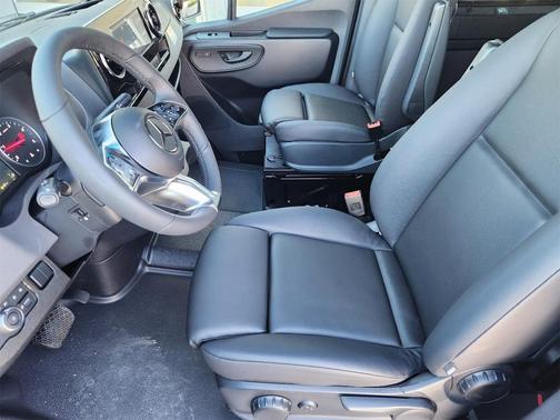 2026 Mercedes-Benz Sprinter 2500 High Roof