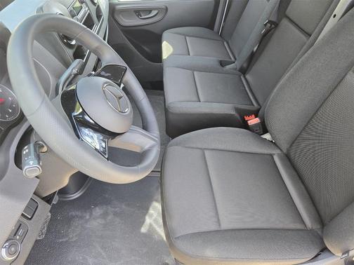 2025 Mercedes-Benz Sprinter 2500 Standard Roof