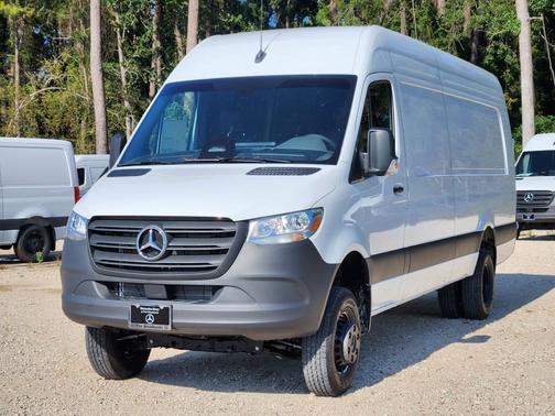 2025 Mercedes-Benz Sprinter 3500XD High Roof