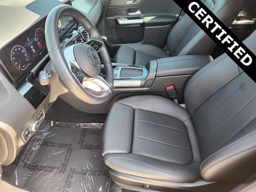2025 Mercedes-Benz GLA 250 Base