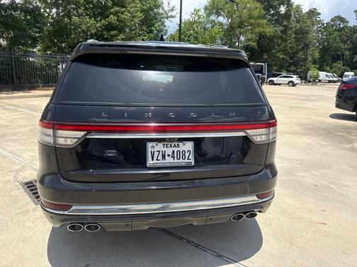Infinite Black Metallic 2020 Lincoln Aviator Black Label