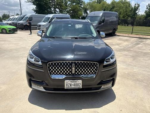 Infinite Black Metallic 2020 Lincoln Aviator Black Label
