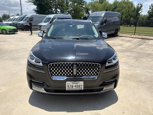 Infinite Black Metallic 2020 Lincoln Aviator Black Label