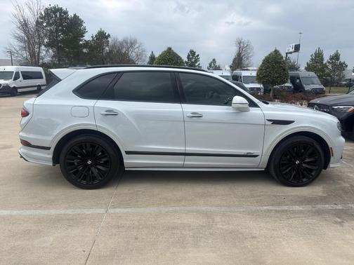 2022 Bentley Bentayga Speed