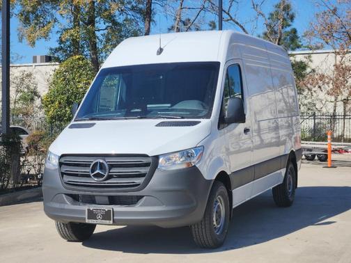 2025 Mercedes-Benz Sprinter 2500 Standard Roof