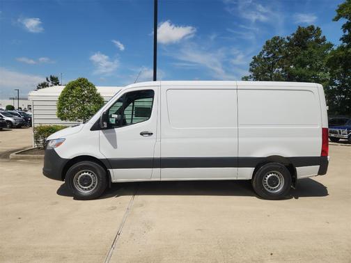 2025 Mercedes-Benz Sprinter 2500 Standard Roof